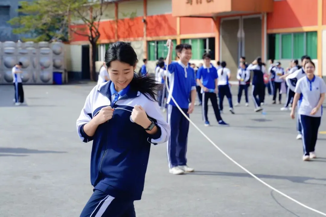 冲刺中考|策马扬鞭赴山海,同心聚力向荣光 第60张 冲刺中考|策马扬鞭赴山海,同心聚力向荣光 第60张