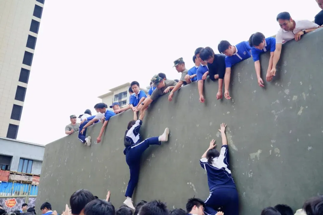 冲刺中考|策马扬鞭赴山海,同心聚力向荣光 第78张 冲刺中考|策马扬鞭赴山海,同心聚力向荣光 第78张