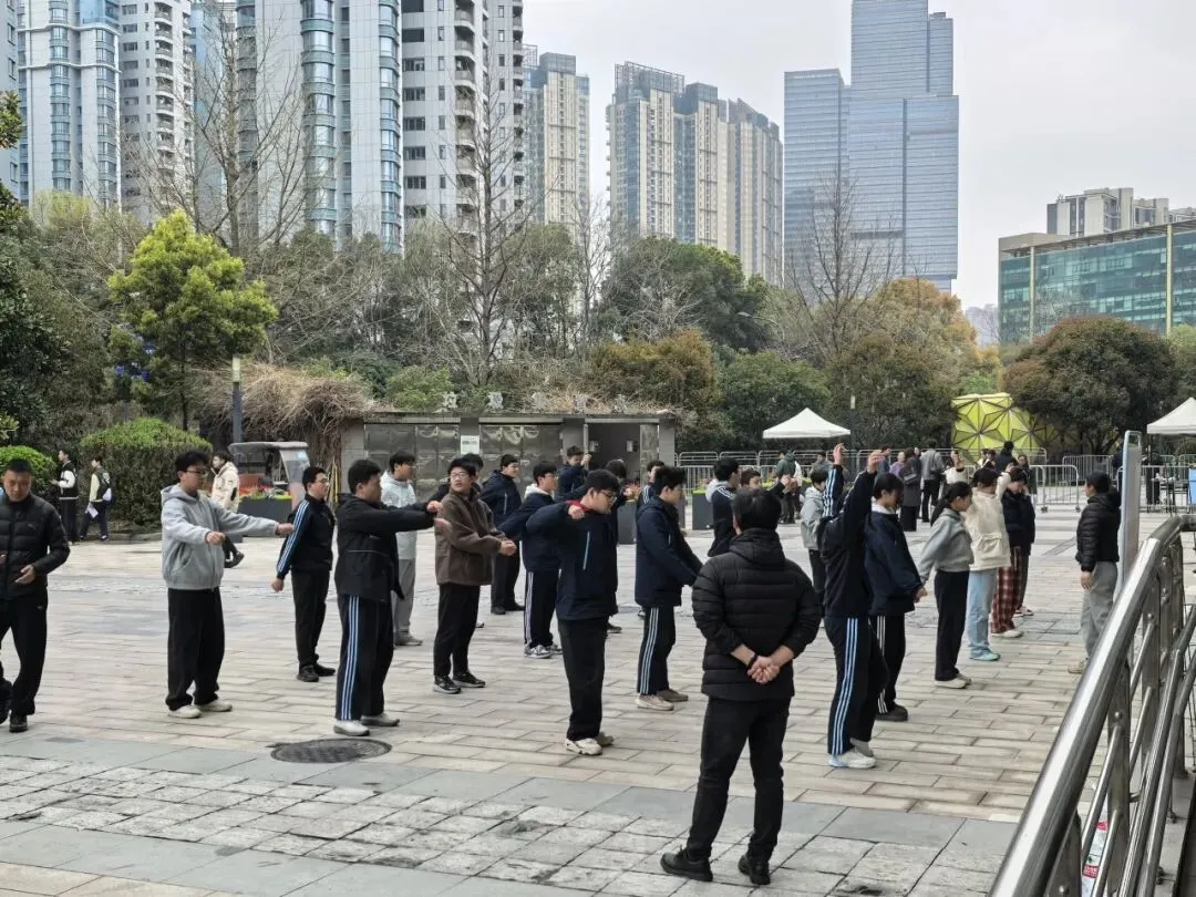 体育中考首日,游泳满分很多!他们都有哪些诀窍?记者问到了不少…… 第5张