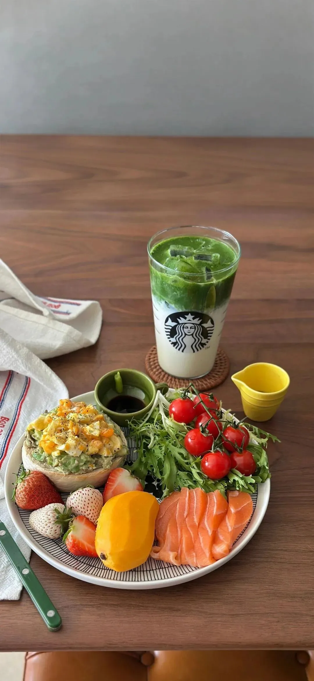 【判断推理】逻辑判断秒杀技巧,附真题解析 第1张