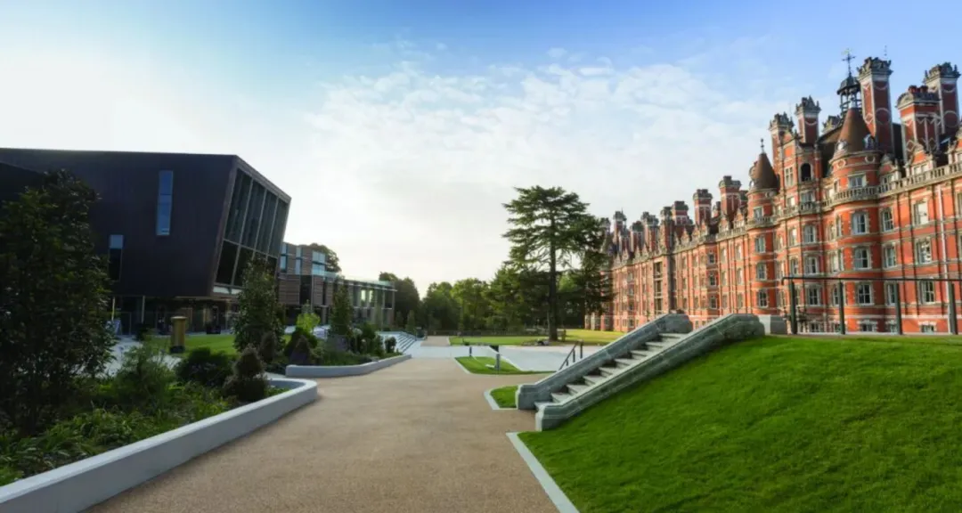 心累!英国高校又双叒闹罢工,老师拒批试卷,毕业又双叒延期 第13张