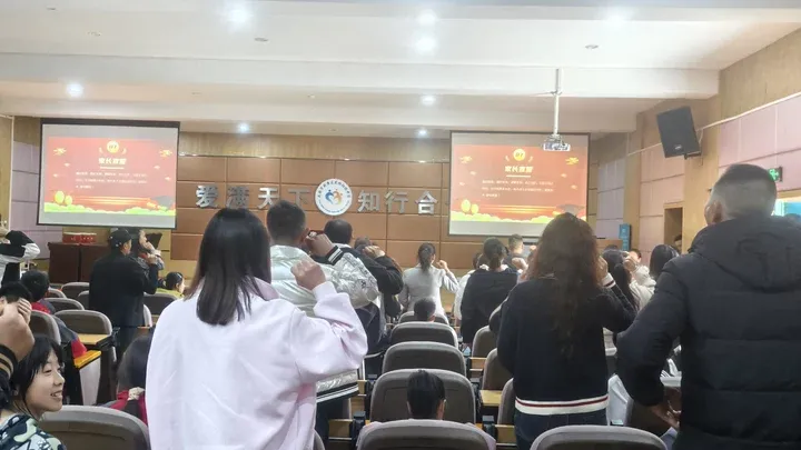 潜心砺剑战中考,同心逐梦创辉煌!——花桥初中九年级中考誓师大会燃情启幕 第61张