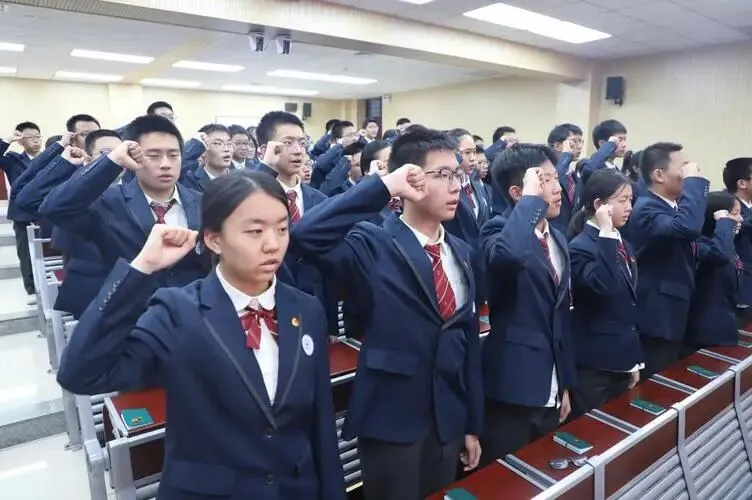 重磅!2026西安中考大变革:计分科目骤减,民办摇号更易,家长如何应对? 第12张