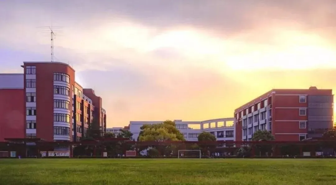 重磅!2026西安中考大变革:计分科目骤减,民办摇号更易,家长如何应对? 第13张