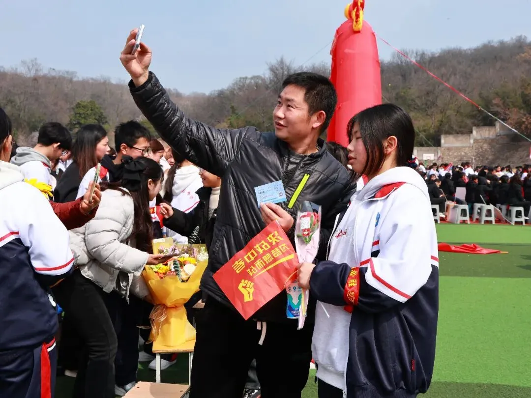 【盱眙县实验中学·中考誓师】旌旗漫卷凌云志,热血誓师赴中考 第53张