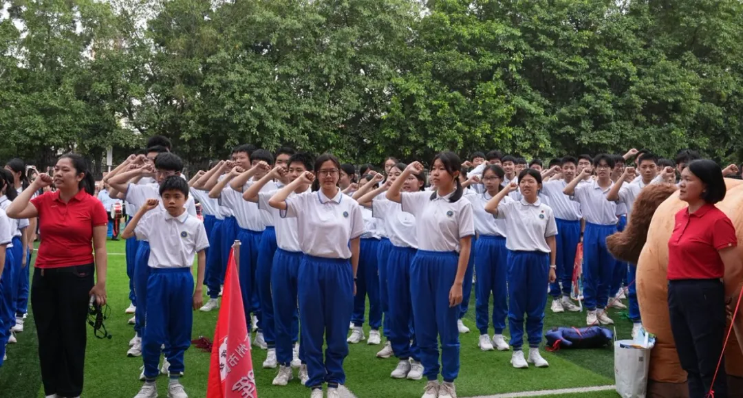 百日逐光,中考必胜——真光中学初中部芳花校区2026届中考百日誓师大会圆满举行 第50张