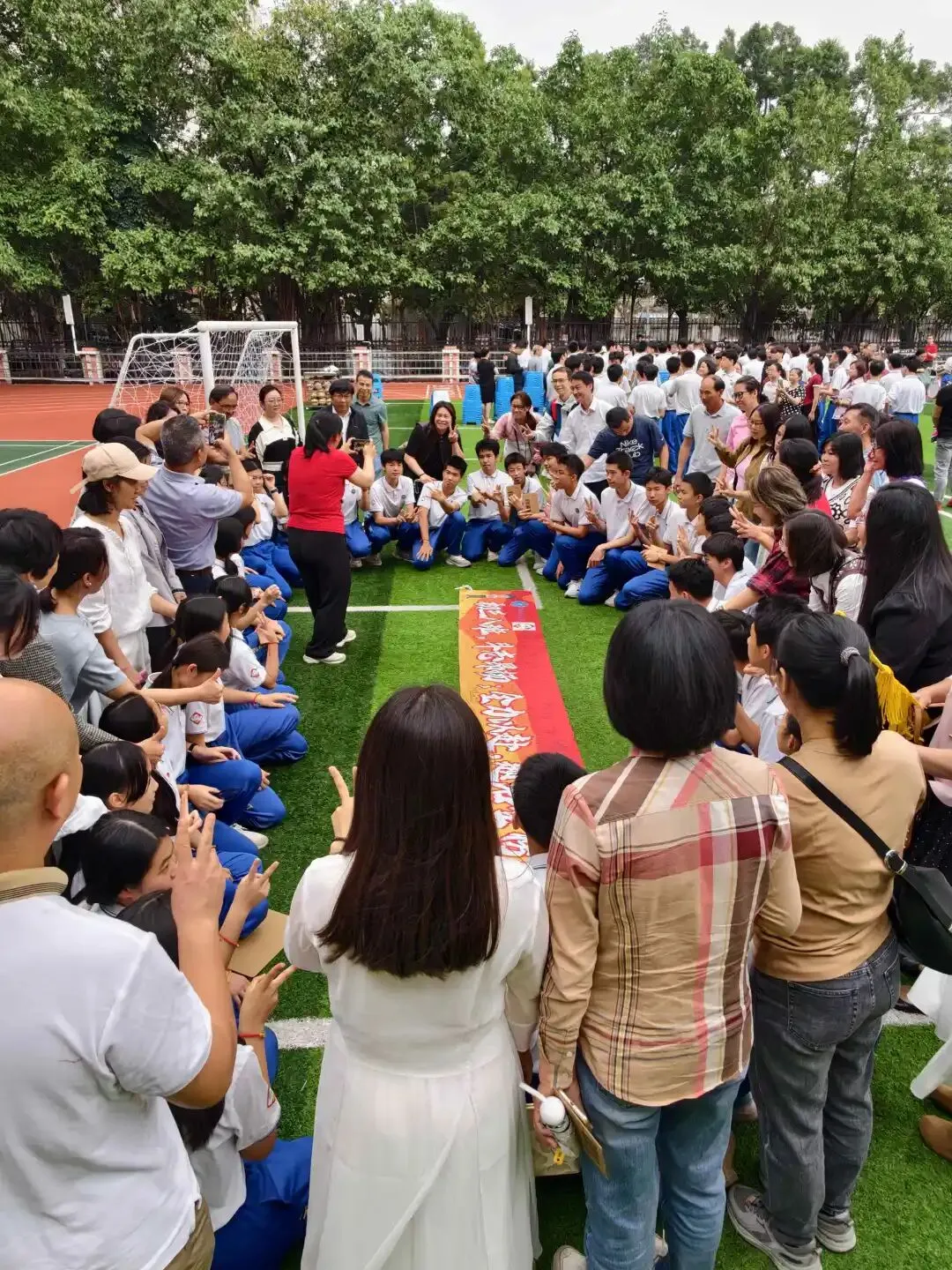 百日逐光,中考必胜——真光中学初中部芳花校区2026届中考百日誓师大会圆满举行 第75张