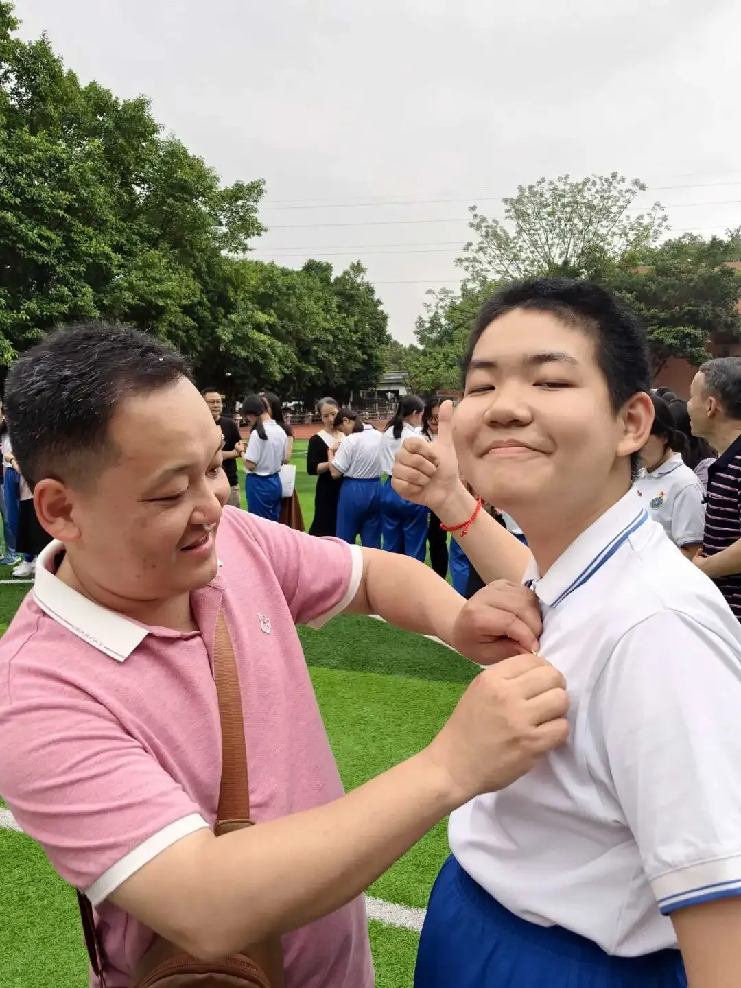 百日逐光,中考必胜——真光中学初中部芳花校区2026届中考百日誓师大会圆满举行 第76张