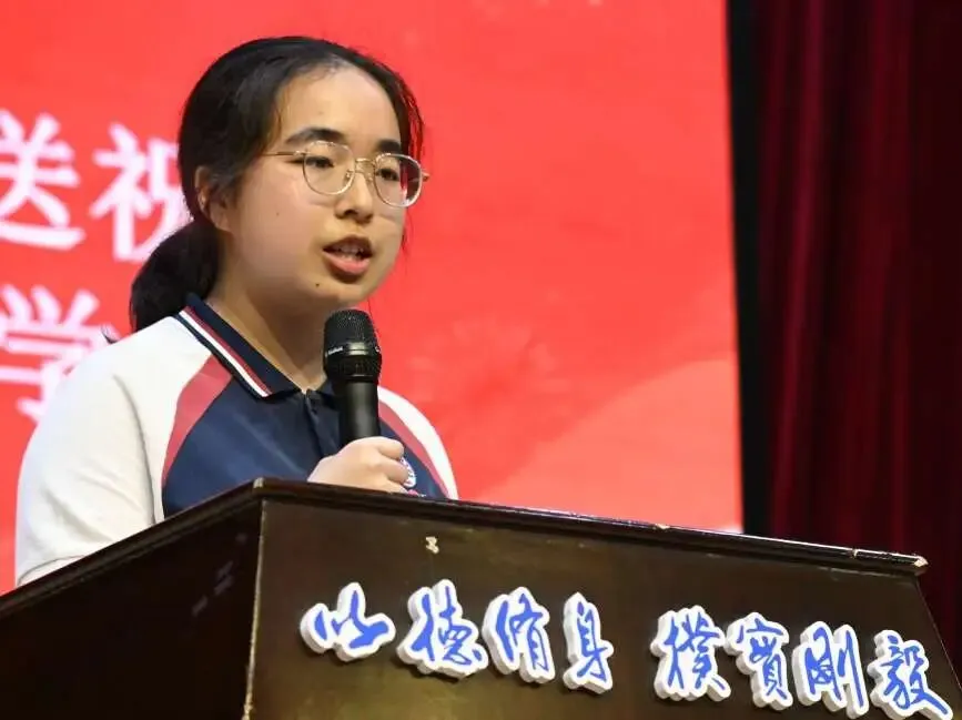 倒计时100天!直击金海岸中学中考冲刺百日动员活动现场! 第62张