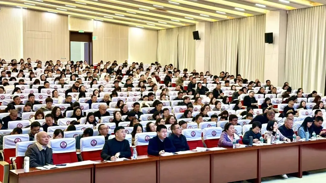 【聚焦中考】泸州市2026年初中学业水平考试数学学科备考研讨活动在叙永一中顺利举行 第3张