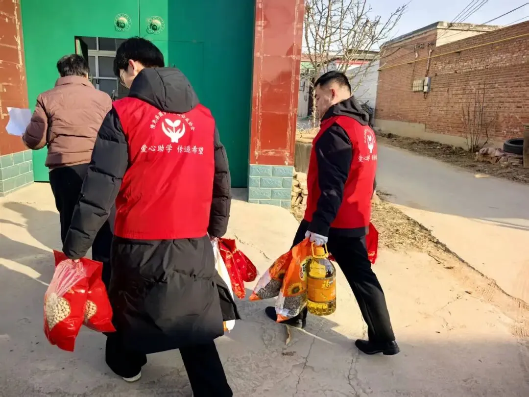 中考双捷报后,厄运突袭隆尧这对双胞胎:一个病危,一个险失学…… 第2张