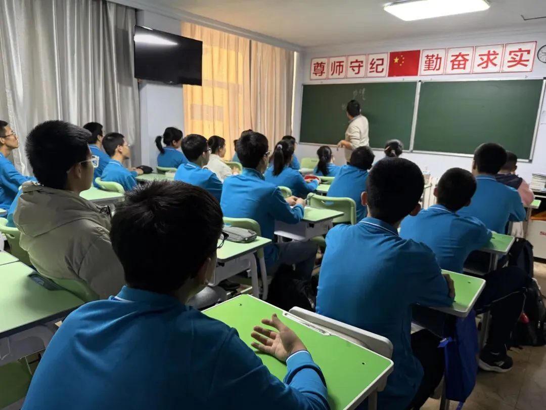 海拉尔中考冲刺全托班 第3张