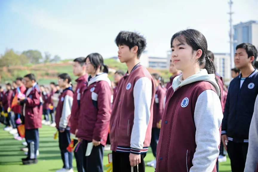 逐马扬鞭凌云志,青春逐梦赴中考 第23张