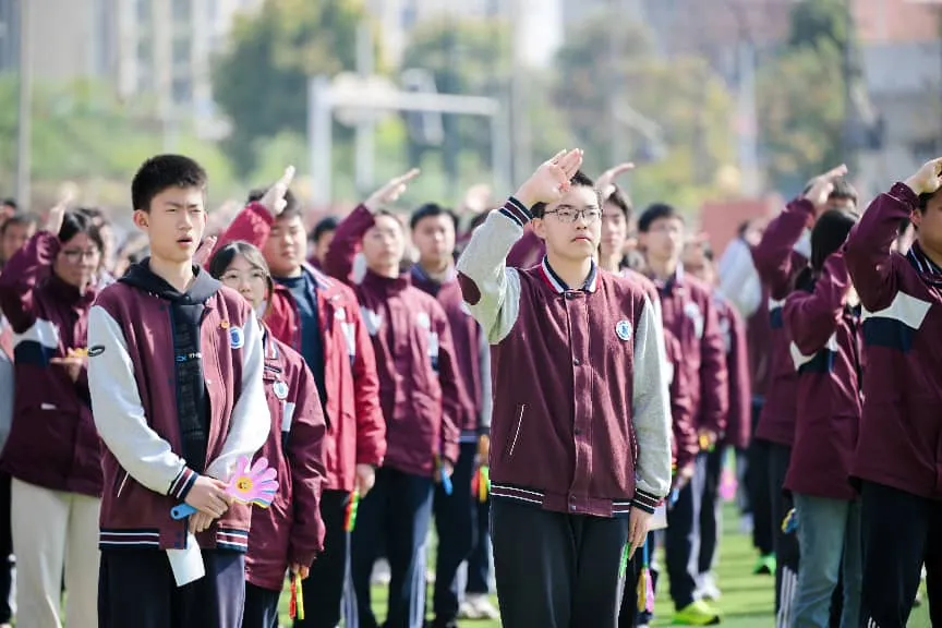 逐马扬鞭凌云志,青春逐梦赴中考 第27张