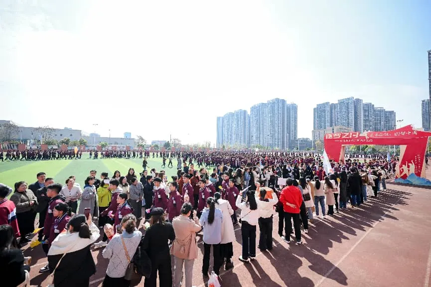 逐马扬鞭凌云志,青春逐梦赴中考 第78张