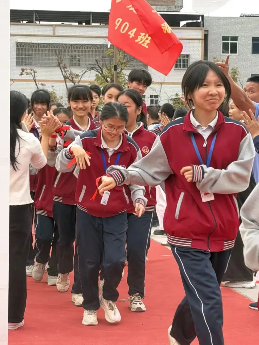 乘势而上百日笃行 决战六月圆梦中考——万龙中学2026年中考百日誓师大会圆满举行 第40张