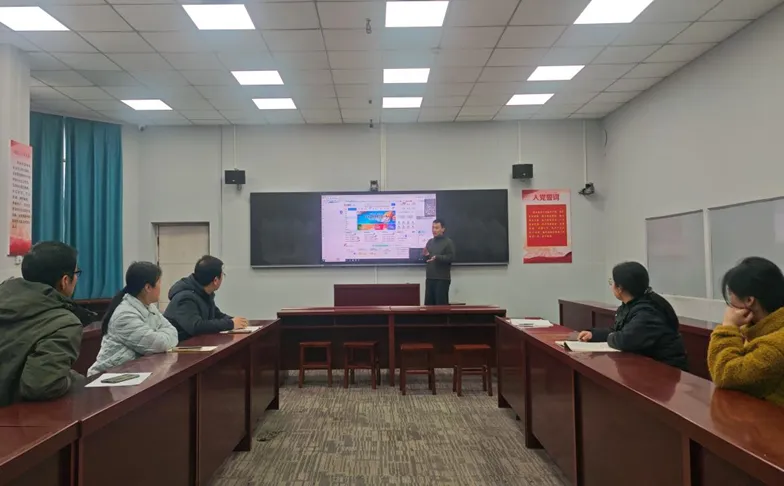 精研高考真题 巧用AI助教——物理教研组主题教研活动 第4张