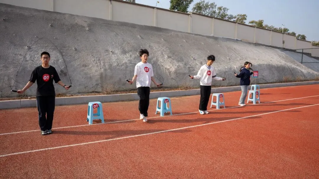 华杰免费全真模拟,助力学子体育中考满分上岸 第23张