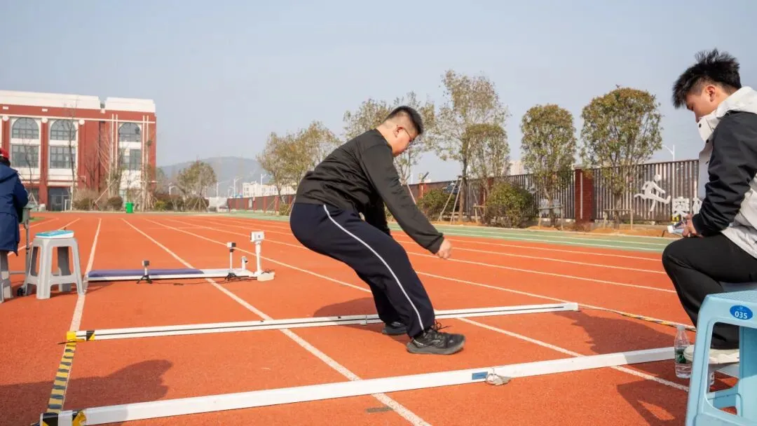 华杰免费全真模拟,助力学子体育中考满分上岸 第25张