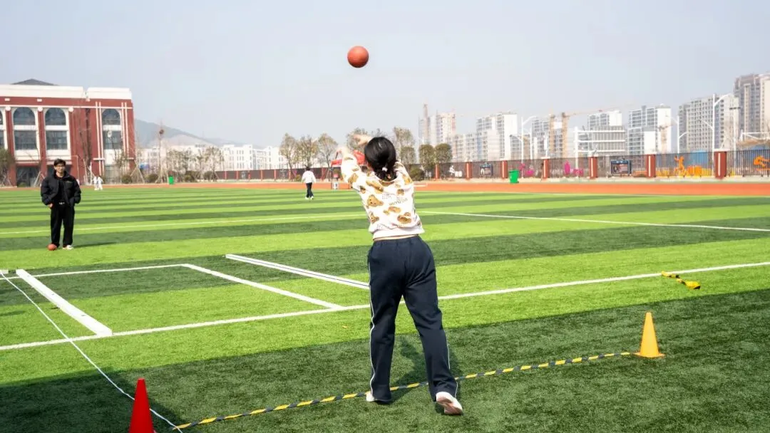 华杰免费全真模拟,助力学子体育中考满分上岸 第28张