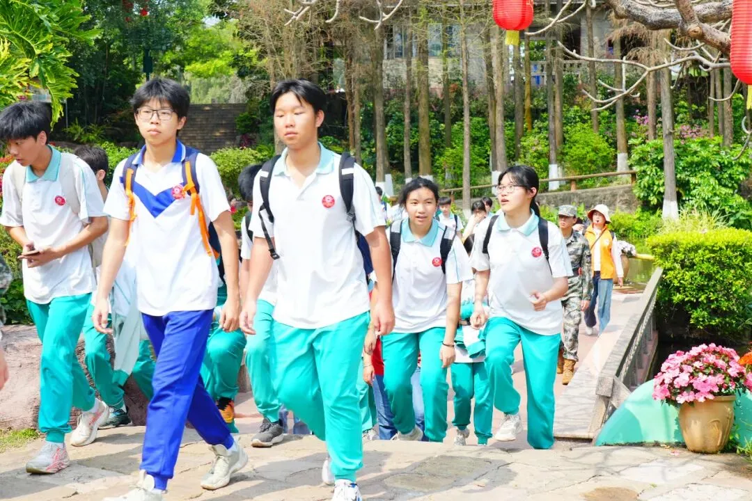 百日冲刺战中考 一鼓作气创辉煌——广州市第四中学丰宁学校2026年初三级动员大会 第22张