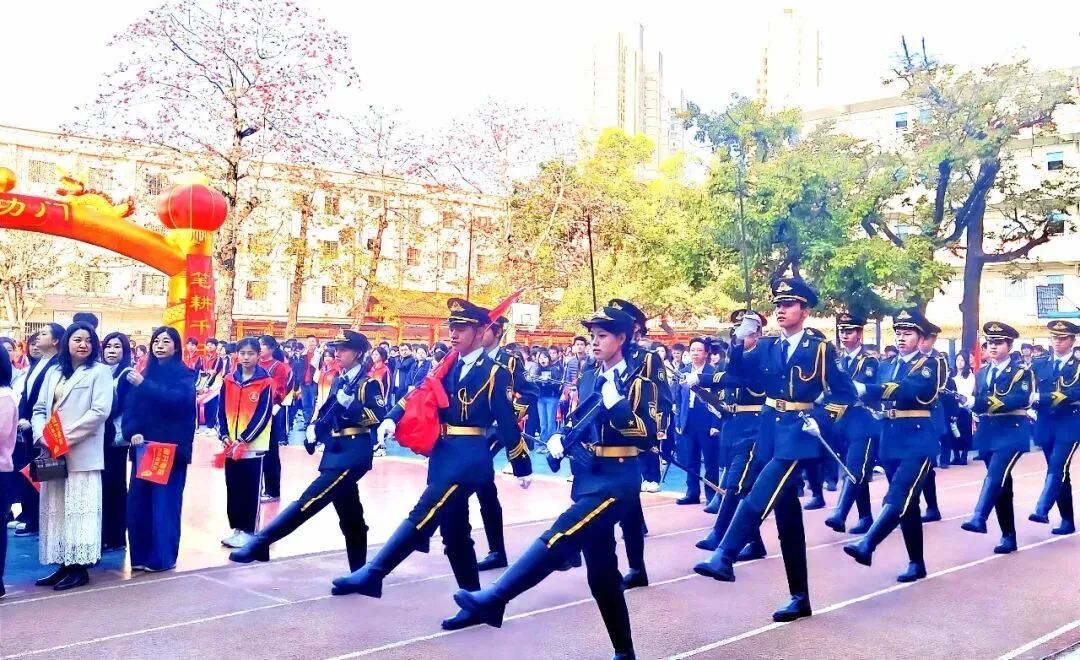 东海中学,2026届中考高考誓师大会! 第22张 东海中学,2026届中考高考誓师大会! 第22张