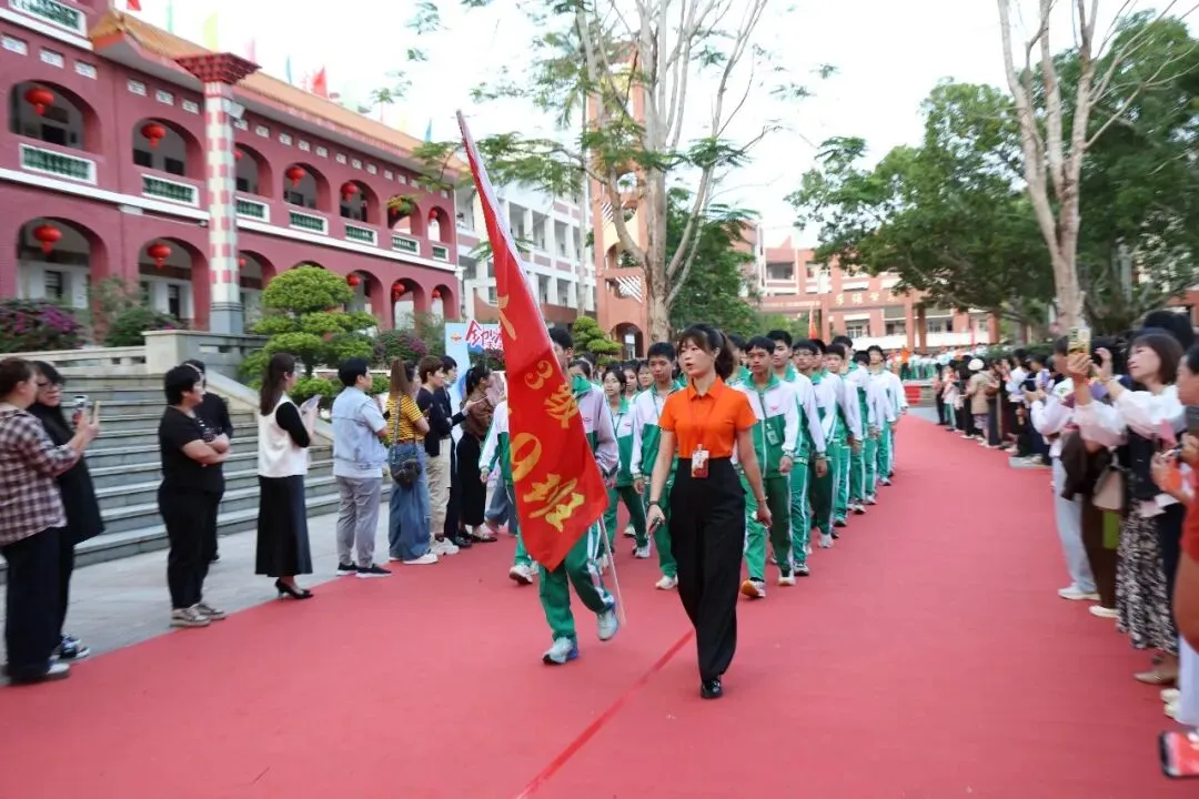 嘉积中学2026届中考百日誓师暨家长会圆满举行 第10张