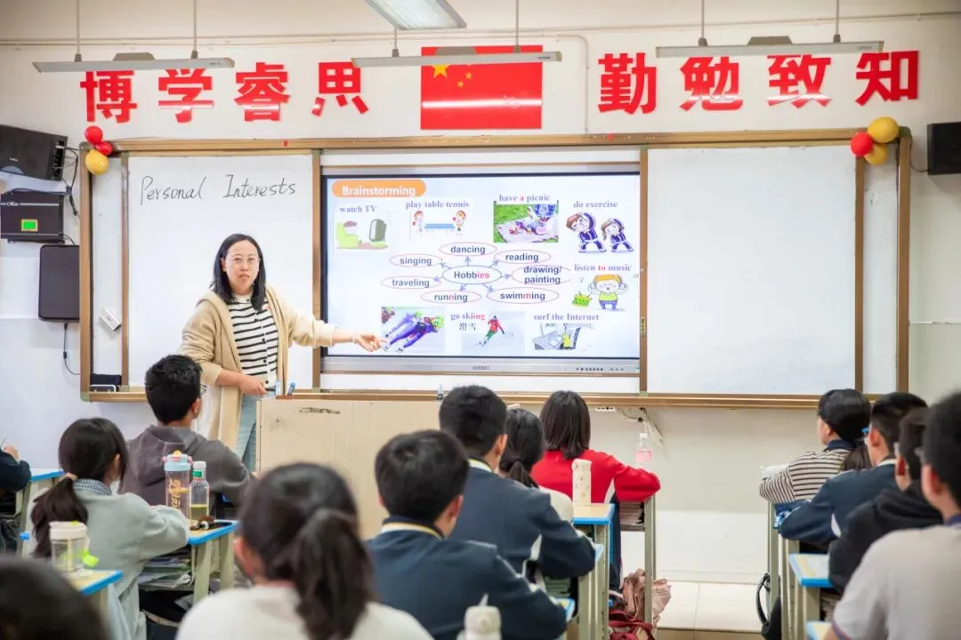 聚焦素养·精准施策·共赢中考 | 盘龙区财大附中、盘龙区云才文翰学校2026届复习备考联合教研交流会圆满举行 第15张 聚焦素养·精准施策·共赢中考 | 盘龙区财大附中、盘龙区云才文翰学校2026届复习备考联合教研交流会圆满举行 第15张