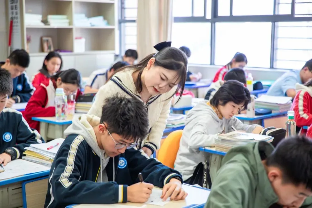 聚焦素养·精准施策·共赢中考 | 盘龙区财大附中、盘龙区云才文翰学校2026届复习备考联合教研交流会圆满举行 第22张 聚焦素养·精准施策·共赢中考 | 盘龙区财大附中、盘龙区云才文翰学校2026届复习备考联合教研交流会圆满举行 第22张