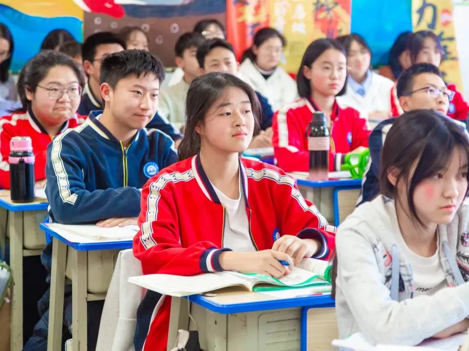 聚焦素养·精准施策·共赢中考 | 盘龙区财大附中、盘龙区云才文翰学校2026届复习备考联合教研交流会圆满举行 第33张 聚焦素养·精准施策·共赢中考 | 盘龙区财大附中、盘龙区云才文翰学校2026届复习备考联合教研交流会圆满举行 第33张