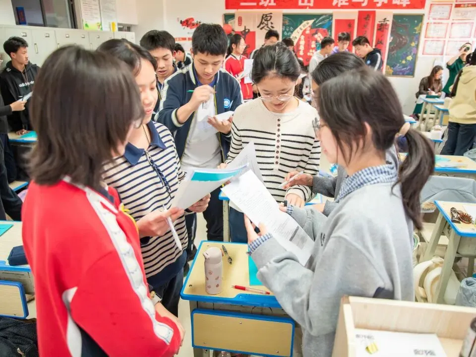 聚焦素养·精准施策·共赢中考 | 盘龙区财大附中、盘龙区云才文翰学校2026届复习备考联合教研交流会圆满举行 第36张 聚焦素养·精准施策·共赢中考 | 盘龙区财大附中、盘龙区云才文翰学校2026届复习备考联合教研交流会圆满举行 第36张