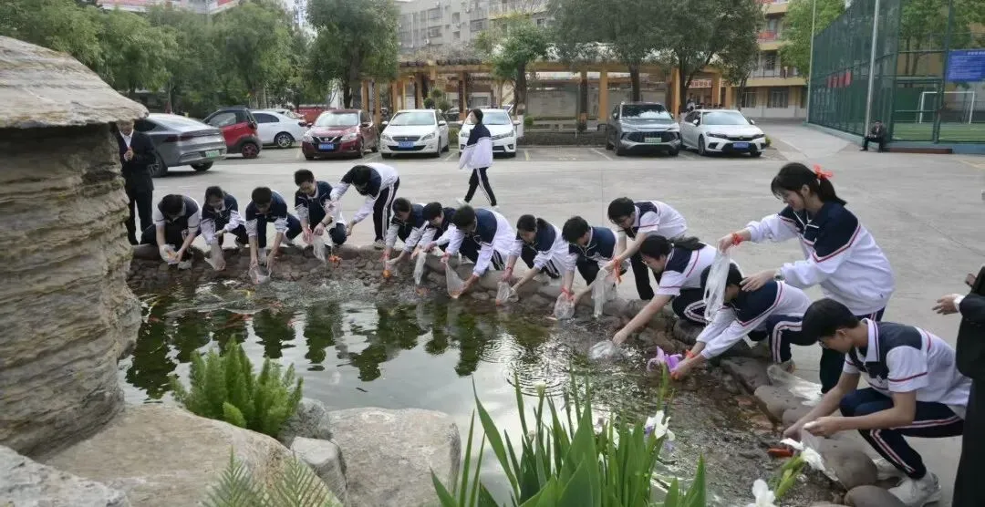 直击中考百日誓师|热血沸腾!钦州市第五中学这场大会超燃! 第43张