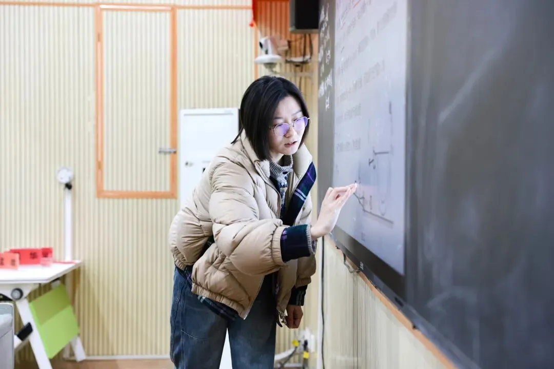 以赛促研,深耕真题 | 云天化中学高中部第二届教师“讲真题”比赛圆满落幕 第10张