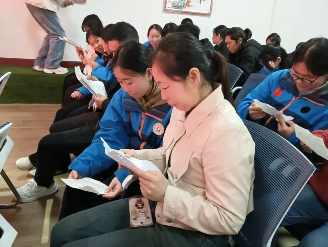 百日誓师|骐骥驰骋潮前跃,百日砺剑胜中考——平桥新星学校2026届九年级百日誓师活动圆满举行 第38张 百日誓师|骐骥驰骋潮前跃,百日砺剑胜中考——平桥新星学校2026届九年级百日誓师活动圆满举行 第38张