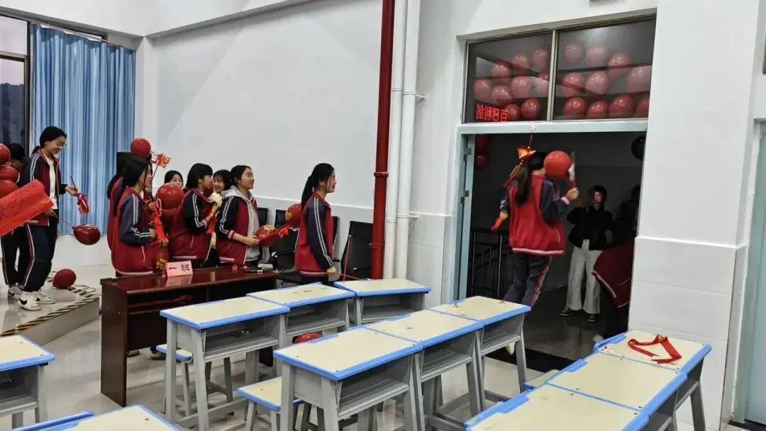 百日砺剑 决胜中考——云南省石屏县第三中学2026届中考百日誓师大会圆满举行 第16张