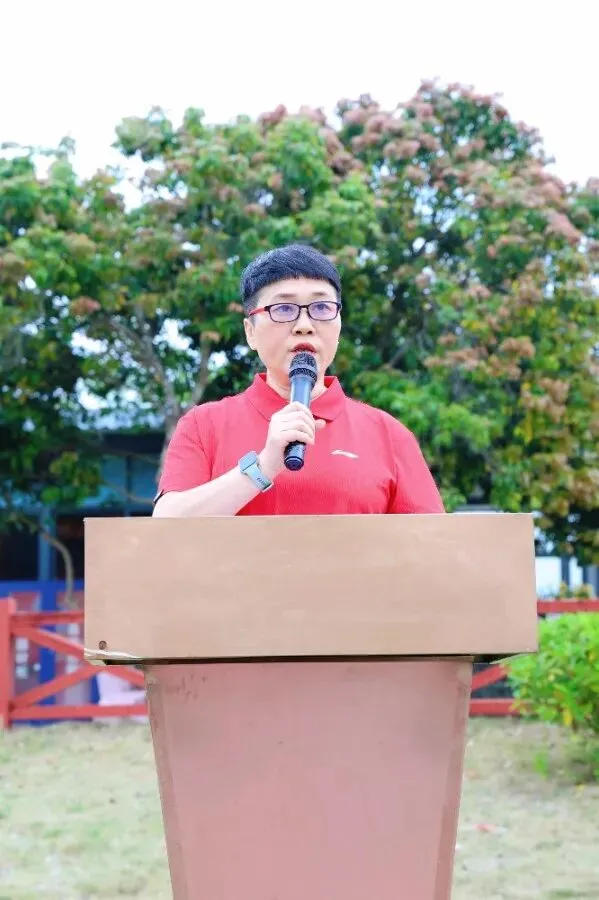 决胜中考 | 少年当有凌云志,敢向天地借长风 ——广州市景中实验中学举行2026届初三百日誓师大会 第8张