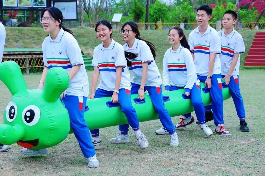 决胜中考 | 少年当有凌云志,敢向天地借长风 ——广州市景中实验中学举行2026届初三百日誓师大会 第21张