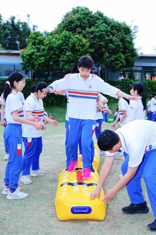 决胜中考 | 少年当有凌云志,敢向天地借长风 ——广州市景中实验中学举行2026届初三百日誓师大会 第23张