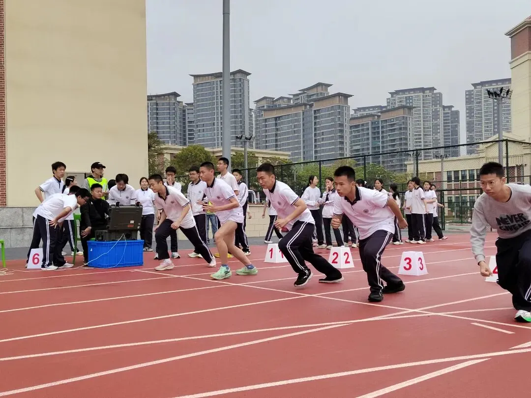 漳州五中组织九年级学生参加第二次体育中考模拟测试——真演实练提技能 砺剑备战迎 第7张