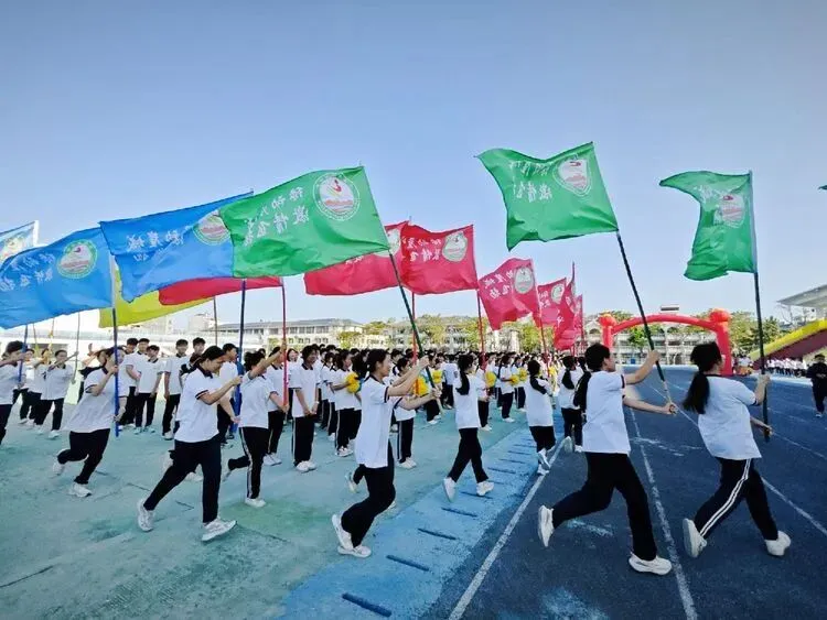 百日砺剑试锋芒 少年逐光赴中考——三亚市崖城中学2026届九年级百日誓师大会纪实 第36张