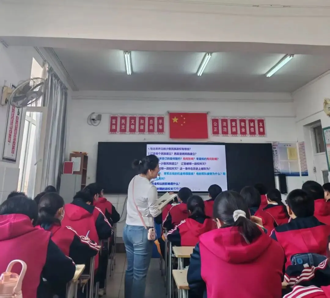 取经问道促提升 凝心聚力备中考——霍林郭勒市第一中学初中部初三教师外出培训纪实 第23张