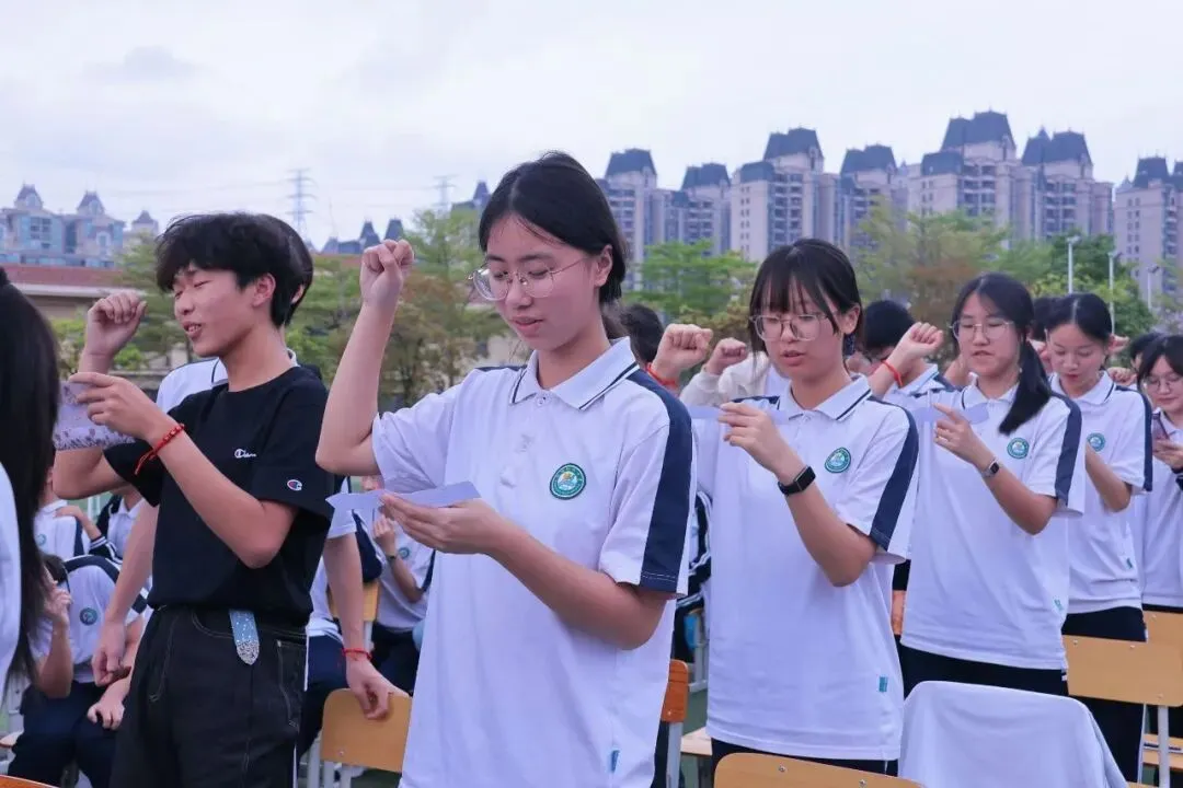 【中考加油站】奋战百日 不负韶华——清城区银湖初级中学2026届九年级百日动员大会 第46张