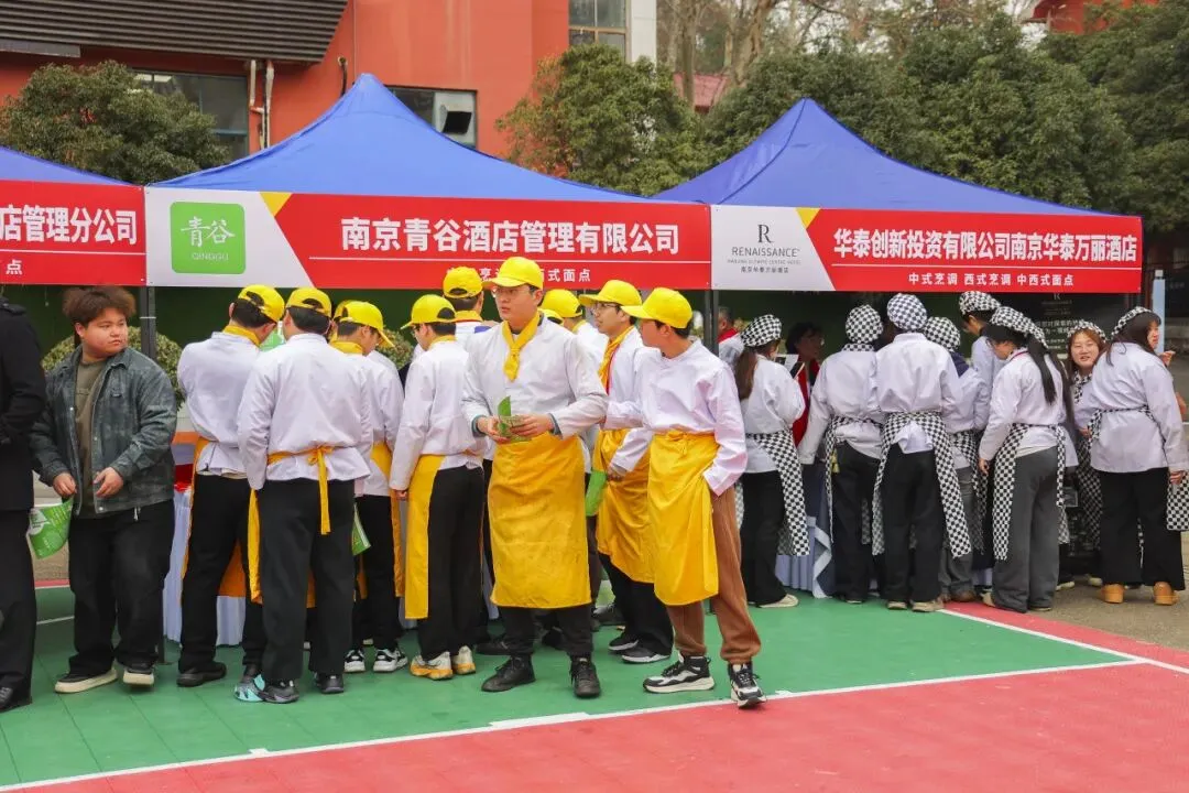 高三模考成绩差?考不上好大学≠没有好未来,这届高三生有了新选择 | 技能+学历+高薪,选择江苏新东方这条升学就业路 第17张