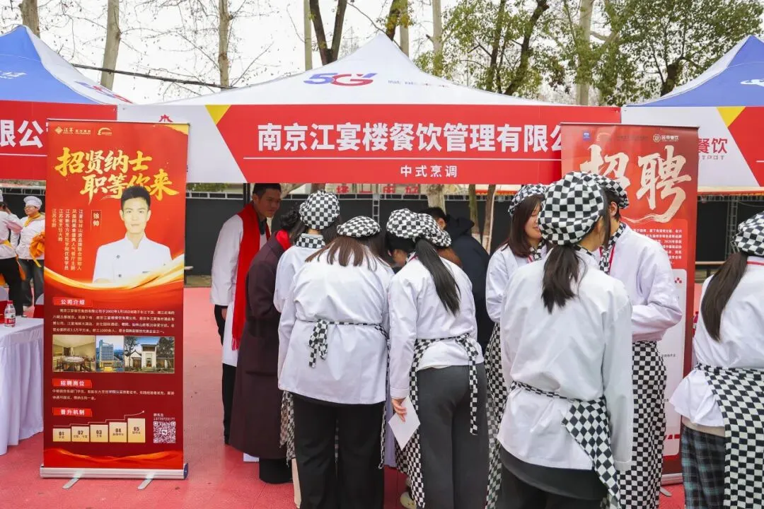 高三模考成绩差?考不上好大学≠没有好未来,这届高三生有了新选择 | 技能+学历+高薪,选择江苏新东方这条升学就业路 第18张