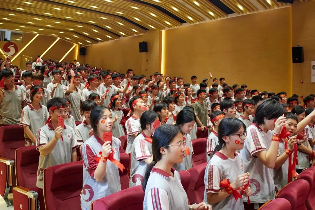 百日砺剑,六月扬眉——凤凰学校中考百日誓师,燃动青春赴征程! 第36张