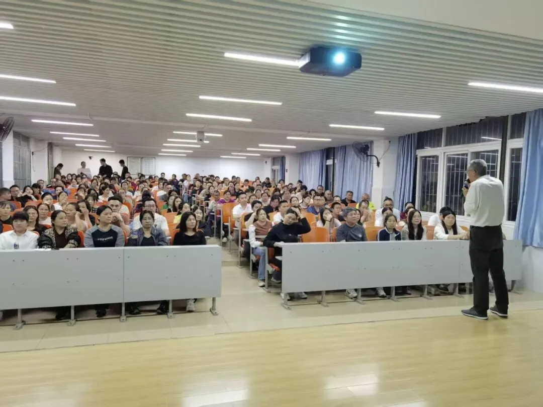 家校同心 共筑中考梦 第8张