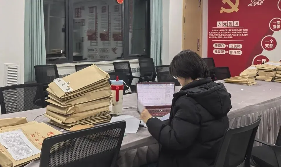 夯实教学质量基础:艺术设计学院完成期末试卷专项互查 第5张