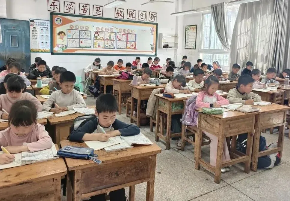 中考砍掉地理生物,能避免教育内卷吗?家长为什么不愿意孩子上职高? 第1张