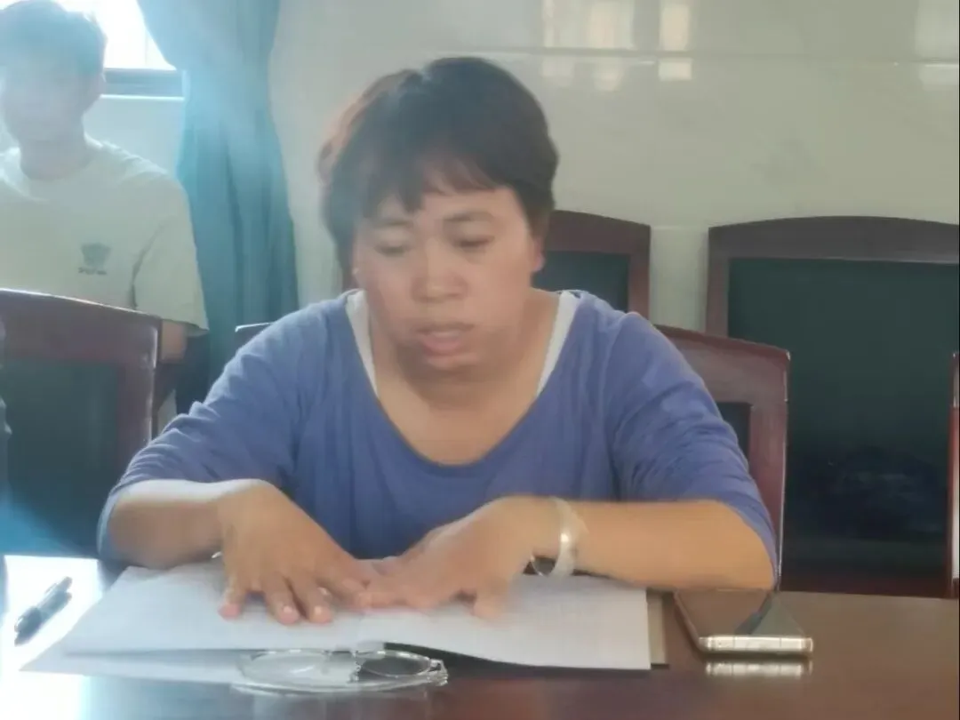 我校顺利召开2026年中考备考会议 第10张