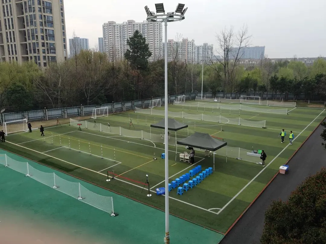 4700余人首考足球!杭州体育中考场地考全面启动 第1张